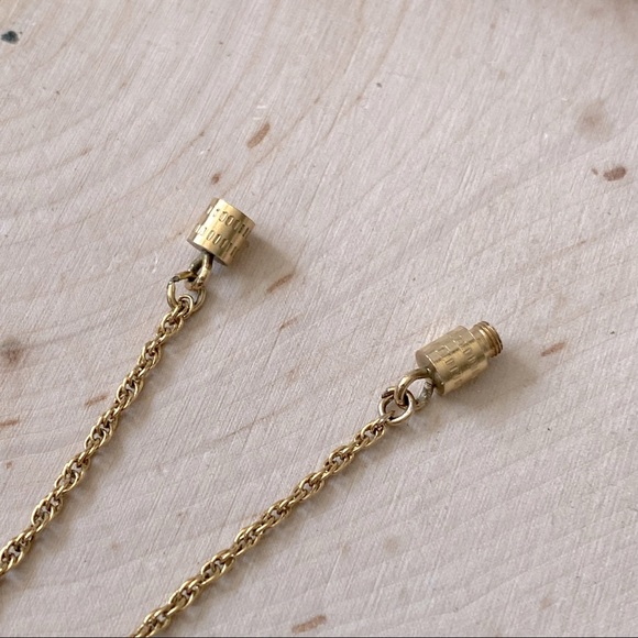 Vintage- ‘70s Gilt Filigree Cross w/ Porcelain Bisque Rose Necklace - Picture 7 of 10